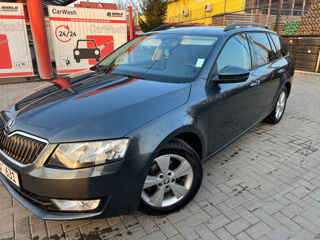 Skoda Octavia foto 9