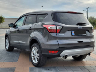 Ford Kuga foto 7