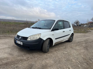 Renault Scenic foto 2