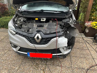 Renault Grand Scenic foto 2