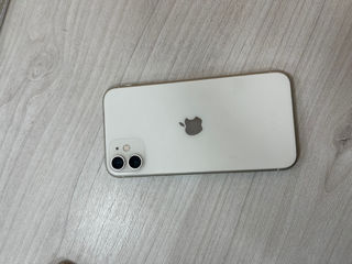 Vând iPhone 11 128gb