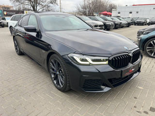 BMW 5 Series foto 2