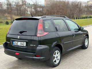 Peugeot 206 foto 4