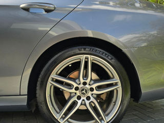 Mercedes E-Class foto 6