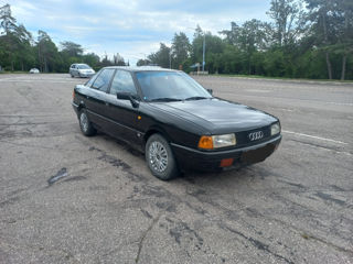 Audi 80