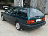 Volkswagen Passat foto 3