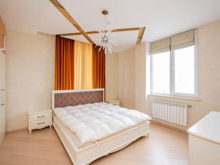Apartament cu 2 camere, 110 m², Centru, Chișinău foto 3