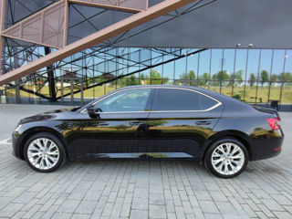 Skoda Superb foto 9