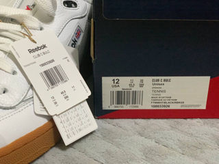 Reebok Club C Bulc trainers in white with gum sole foto 3