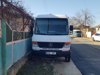 Mercedes Vario 614 foto 2