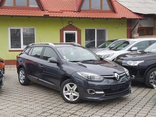 Renault Megane foto 3