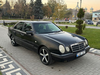 Mercedes E-Class