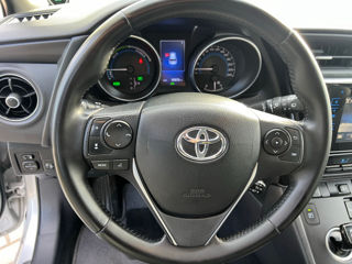 Toyota Auris foto 11