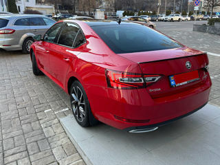 Skoda Superb foto 4