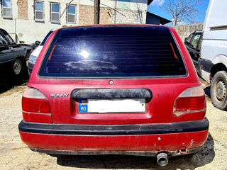 Nissan Sunny foto 3