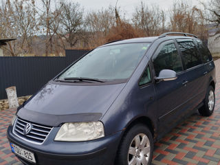 Volkswagen Sharan foto 7