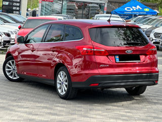 Ford Focus foto 5