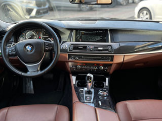 BMW 5 Series foto 15