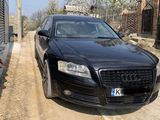 Audi A8 foto 4