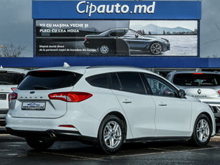 Ford Focus foto 2