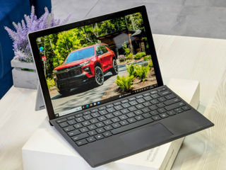 Microsoft Surface Pro 7 2K Touch (Core i5 1035G4/8Gb Ram/256Gb SSD/12.3 PixelSense TouchScreen) foto 1