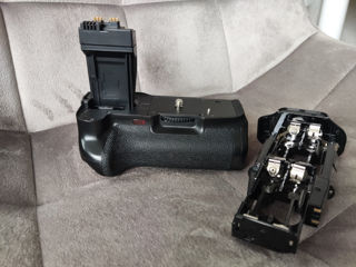 Battery grip Meike analog Canon BG-E8 550, 600, 650, 700 foto 2