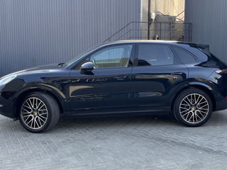 Porsche Cayenne foto 3