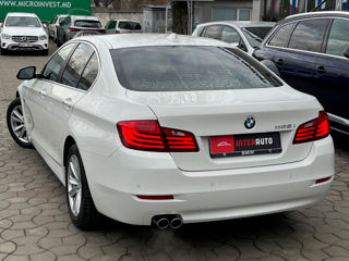 BMW 5 Series foto 3