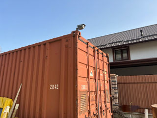 Container maritim 20 ft, 6 m. Морской контейнер 20 фт, 6 метров