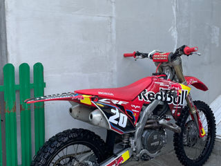 Honda CRF450R foto 2