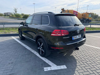 Volkswagen Touareg foto 3