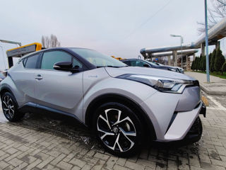 Toyota C-HR foto 5