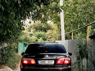 Nissan Maxima foto 2