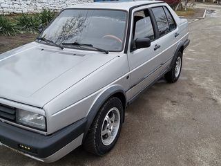 Volkswagen Jetta foto 2