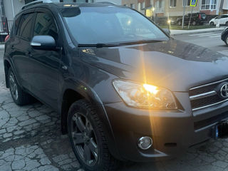 Toyota Rav 4 foto 4