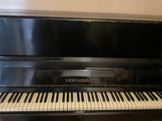 Продаётся пианино "Украина" в хорошем состоянии foto 1