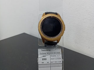 Samsung Galaxy watch 42 mm.  890 lei