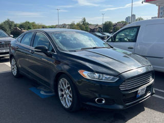 Ford Fusion foto 2