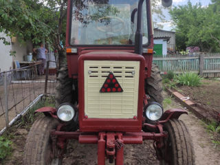 Tractor T 25 cu remorca!