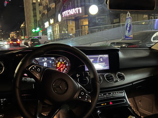 Mercedes E-Class foto 5