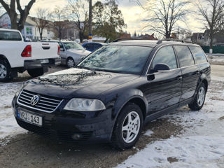 Volkswagen Passat foto 3