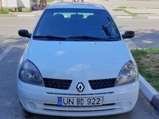 Renault Clio foto 2