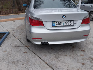 BMW 5 Series foto 5