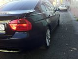 BMW 3 Series foto 4