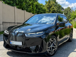 BMW iX, 2022