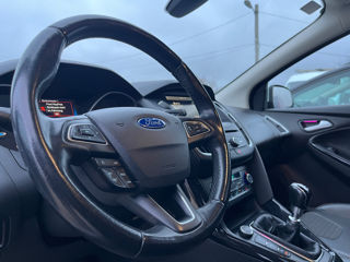 Ford Focus foto 7