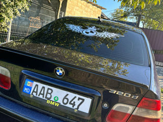 BMW 3 Series foto 3