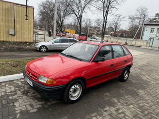 Opel Astra foto 4