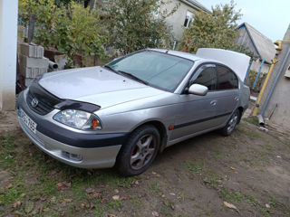 Toyota Avensis foto 6