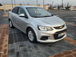 Chevrolet Aveo foto 2